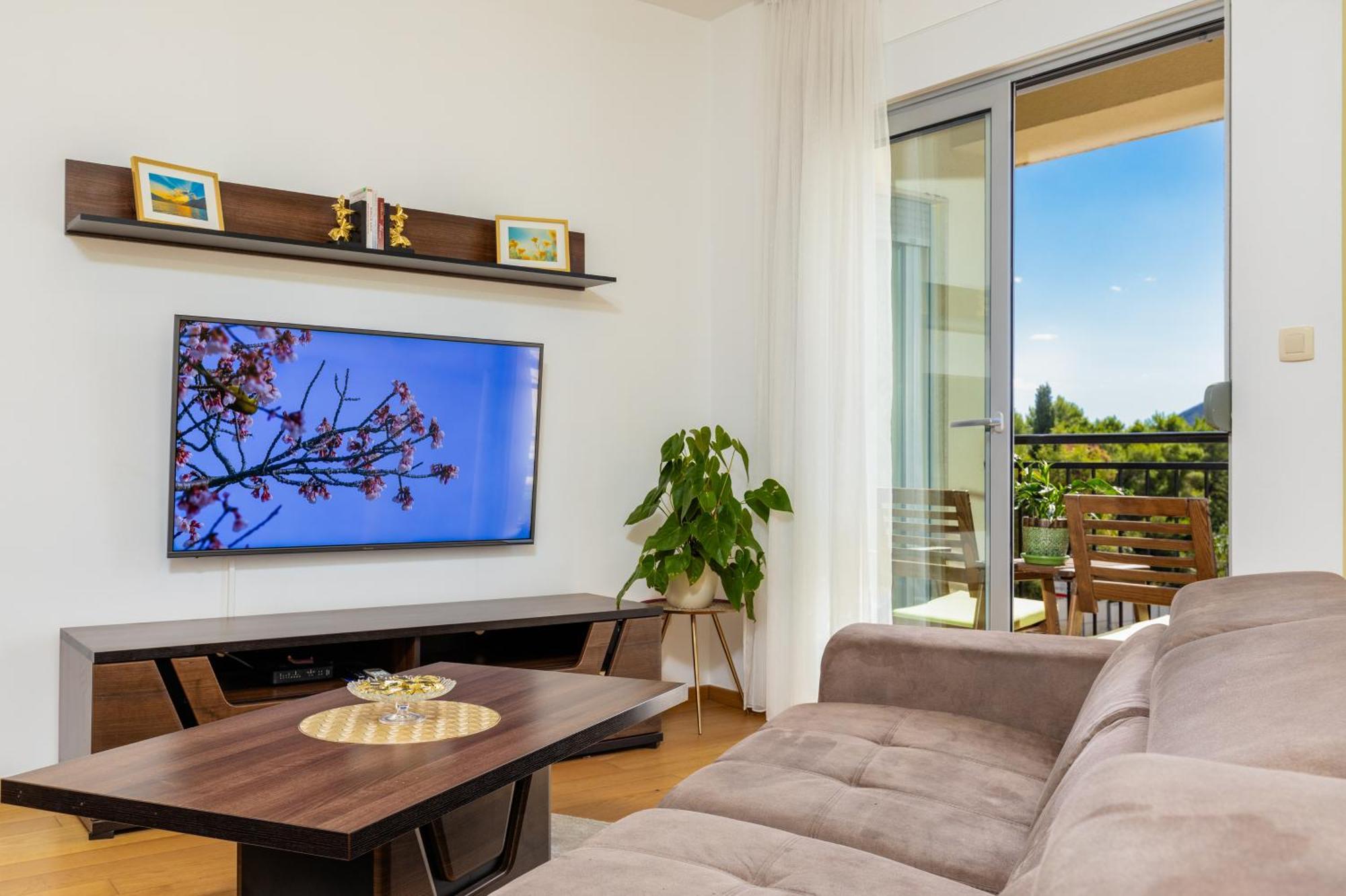 Apart Hotel M S Katunjanin 헤르섹 외부 사진