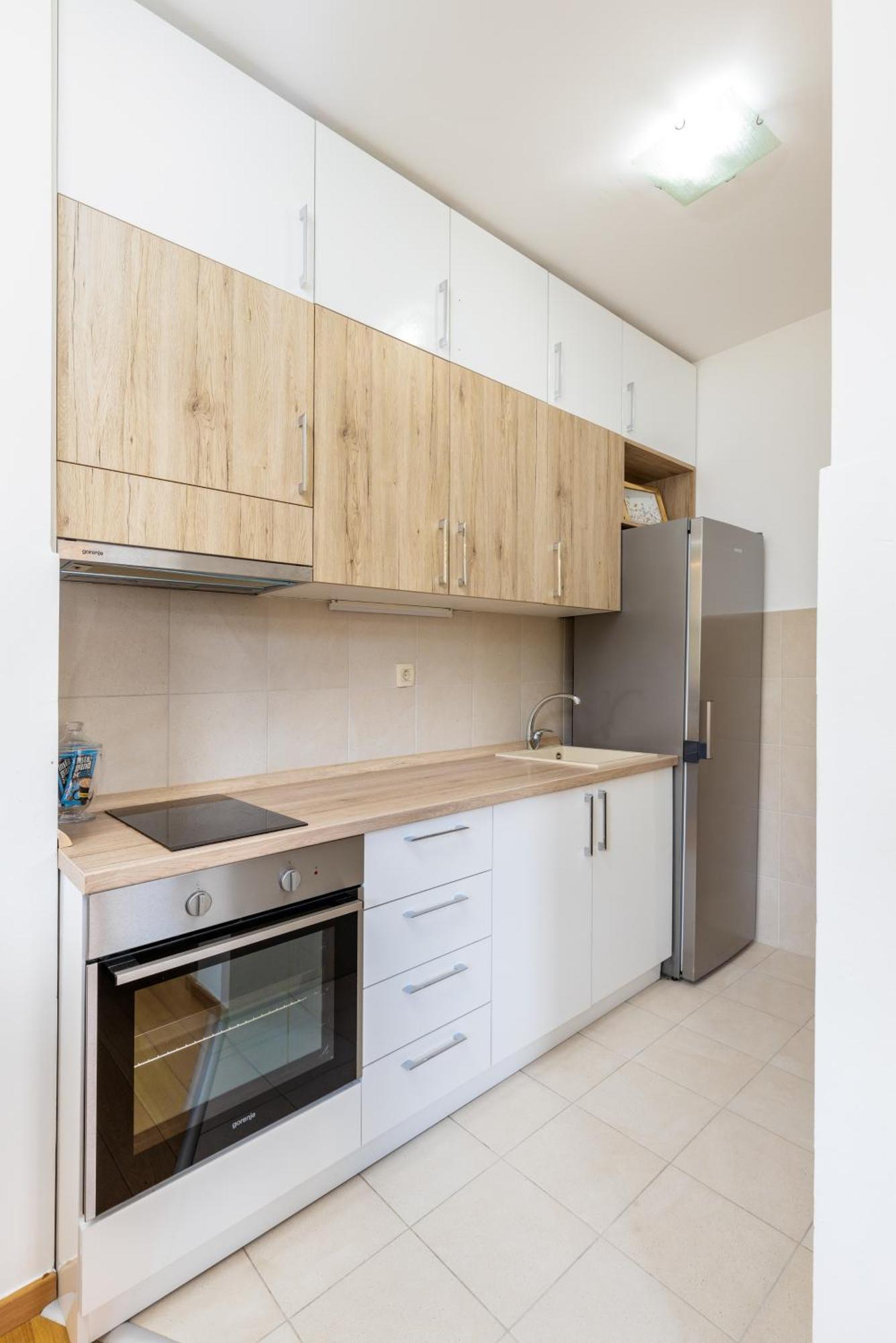 Apart Hotel M S Katunjanin 헤르섹 외부 사진