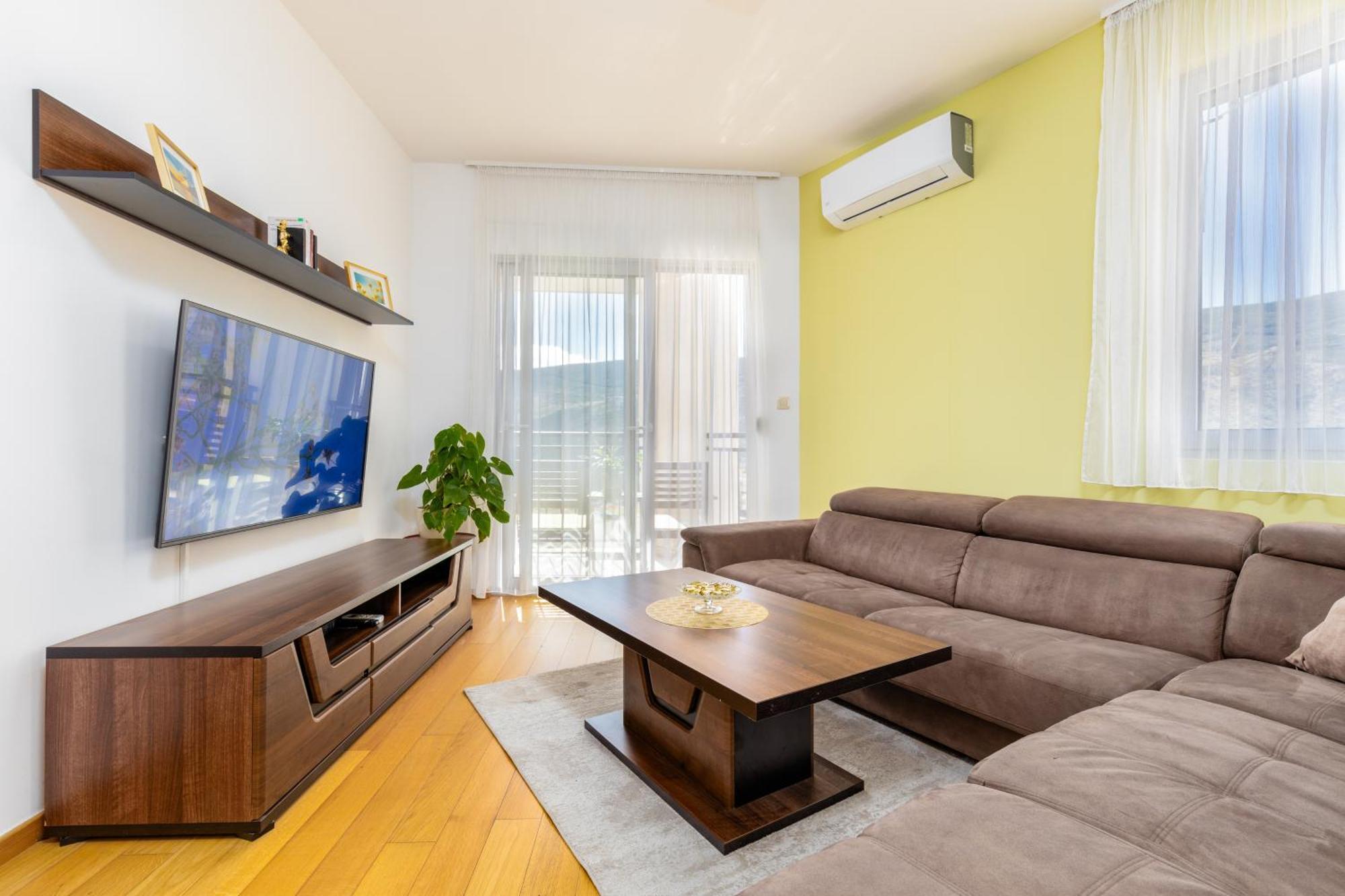 Apart Hotel M S Katunjanin 헤르섹 외부 사진