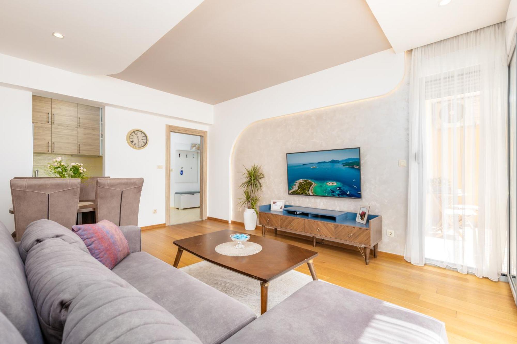 Apart Hotel M S Katunjanin 헤르섹 외부 사진